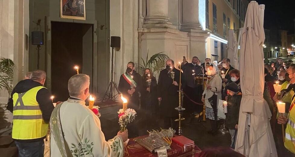 Il prefetto di Reggio Emilia partecipa alla Pasqua ortodossa: «L’integrazione passa dalla cultura del dialogo» 