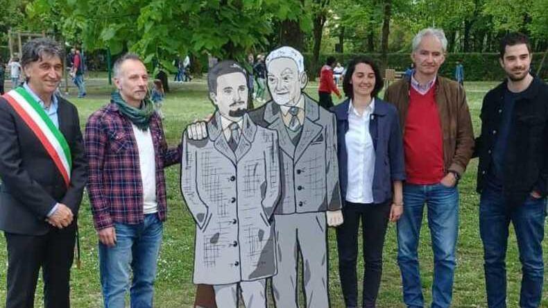 A Rio Saliceto inaugurata la stele che ricorda i partigiani Ulivi e Nicolini