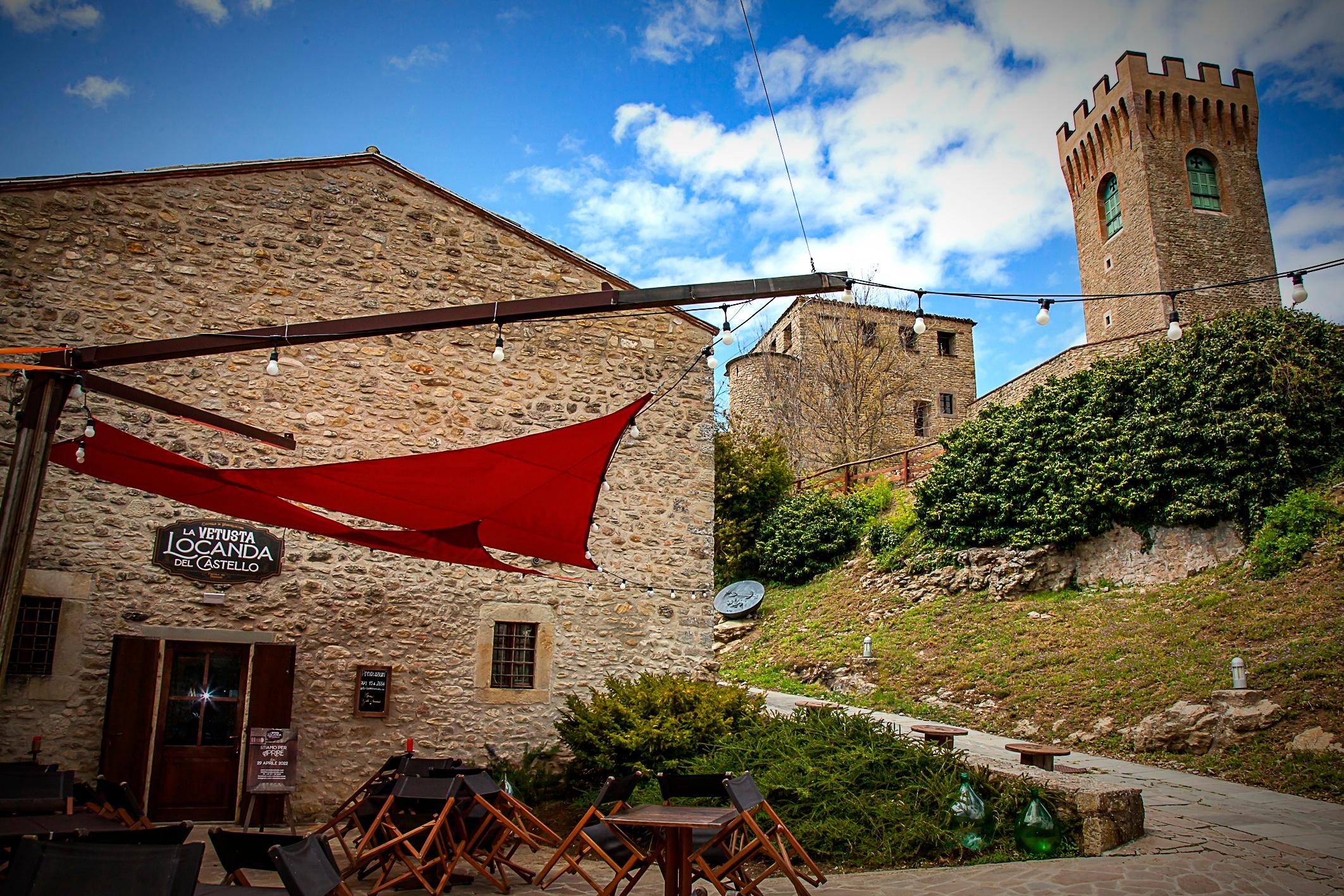 Pavullo, rinasce la locanda del castello di Montecuccolo
