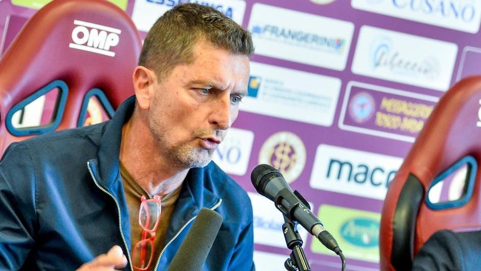 Paolo Toccafondi, 51 anni da compiere a settembre, prima stagione alla guida del Livorno