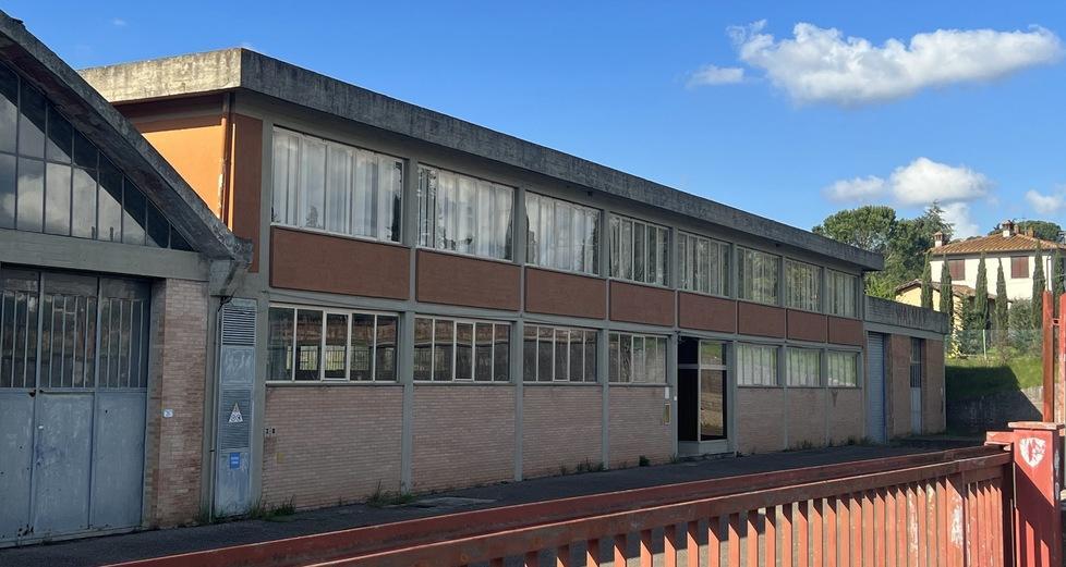 Il capannone dell’ex Walmar di Certaldo