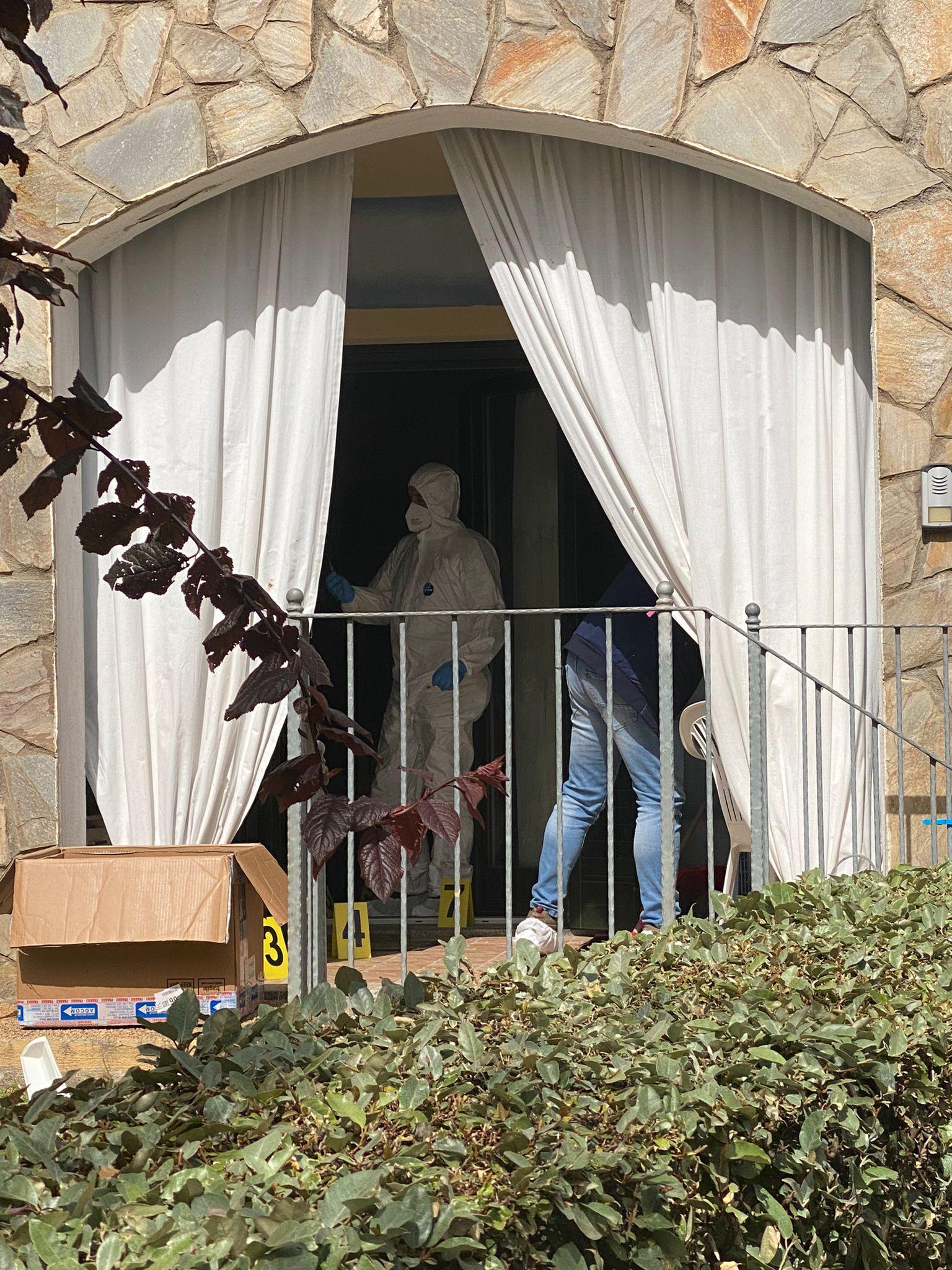 I rilievi della squadra “rilievi” del Nucleo Investigativo del Comando Provinciale