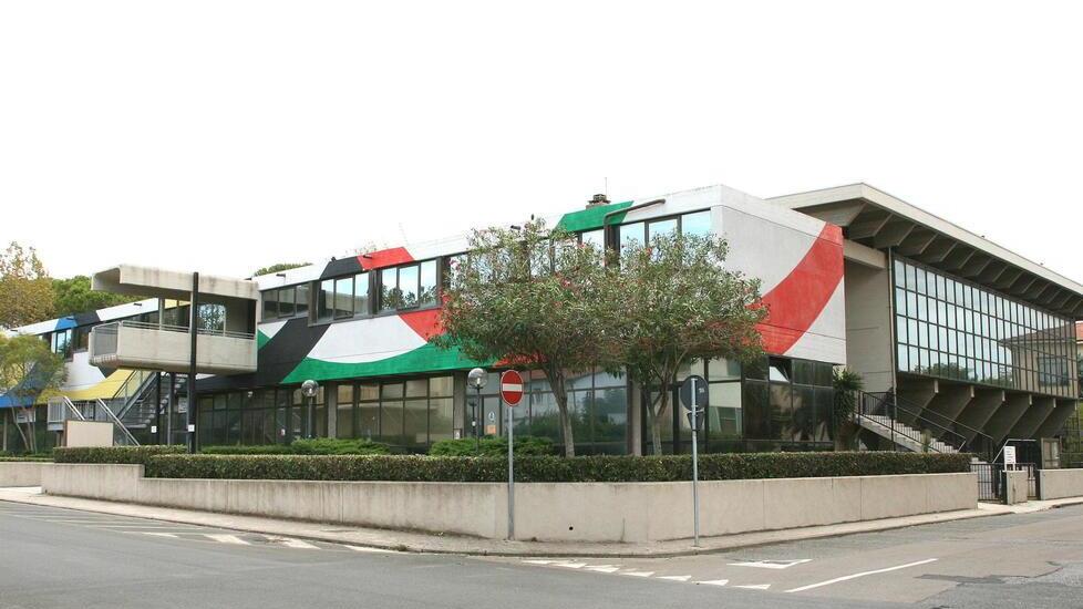 Rosignano, il palazzetto dello sport si rifà il look: via libera alla manutenzione straordinaria