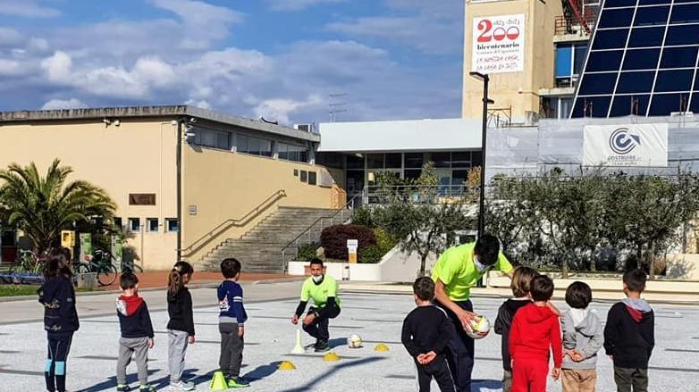 In forma negli spazi pubblici: ecco le palestre all’aperto a Capannori