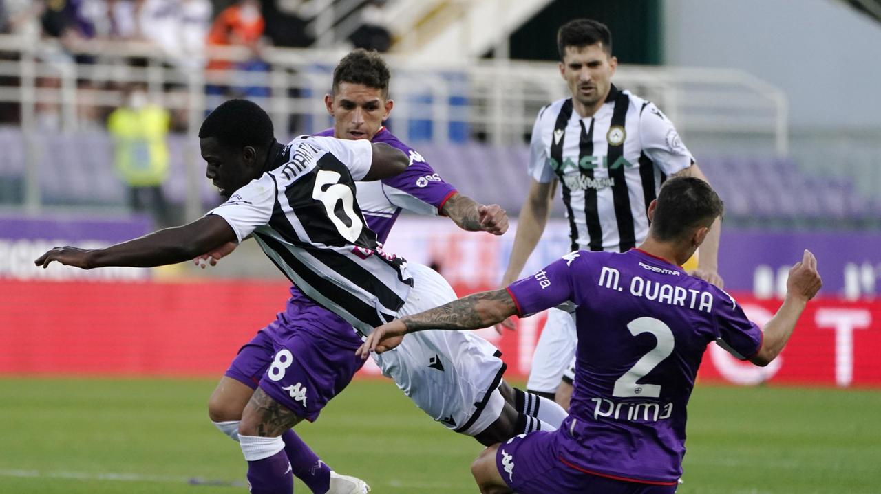 L'Udinese batte 4-0 la Fiorentina nel recupero della ventesima giornata del campionato di Serie A (Foto Marco Bucco/LaPresse)