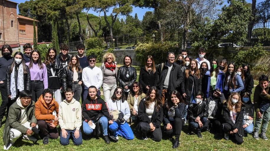 Giovani tra alcol, azzardo e stili di vita sani partecipano 500 studenti, ecco i vincitori