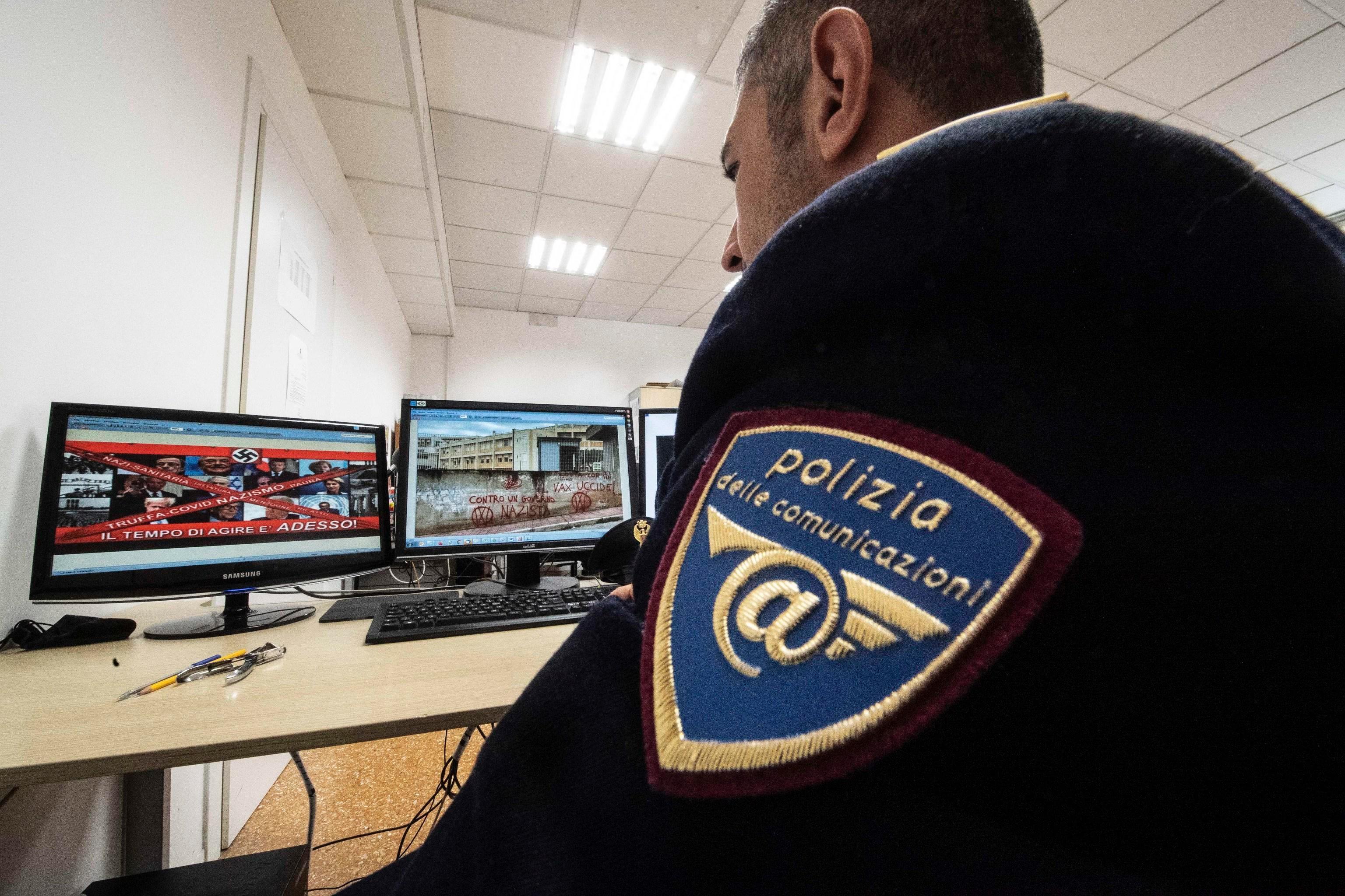 Pedopornografia, arrestato un 29enne a Cagliari 