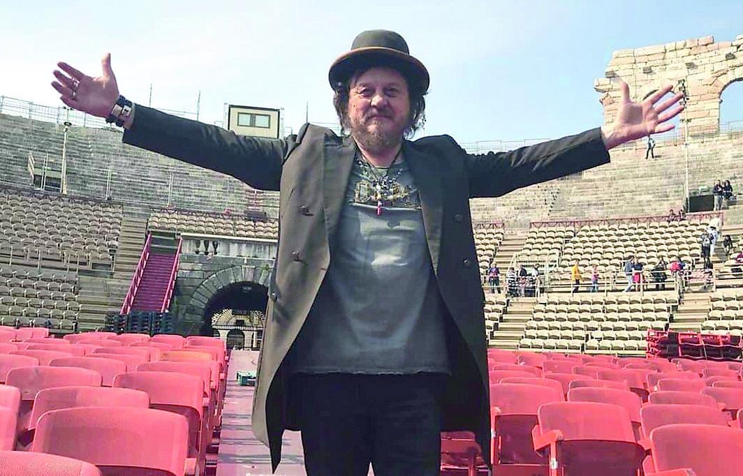 Zucchero va a mille all’Arena: «Una rinascita stare sul palco» 