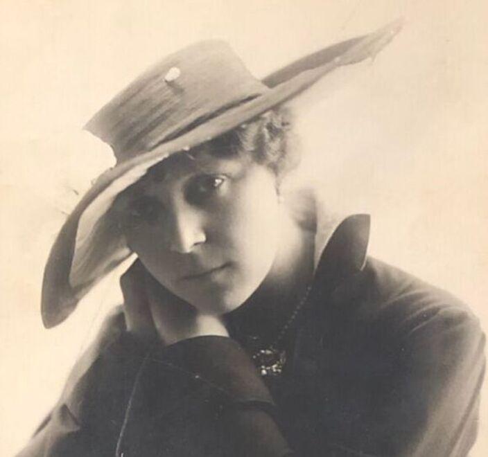 Pavullo. Lo  rivela uno studio: la biblioteca nacque solo grazie alle donne 