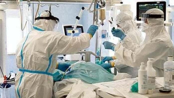 Anziano in fin di vita per il Covid derubato all’ospedale di Prato