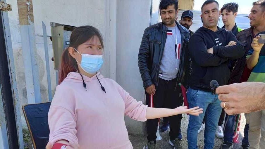 Operai licenziati, sospesa anche l’attività della seconda confezione in via Carcerina