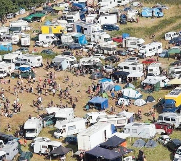 Il rave party che si è svolto al confine tra Toscana e Lazio, precisamente a cavallo tra le province di Grosseto e Viterbo