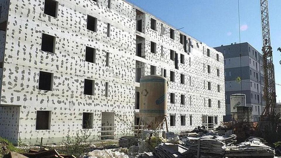 Il cantiere delle nuove case popolari a Sant’Ermete