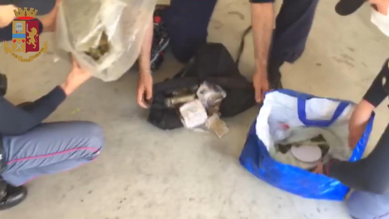 Reggio Emilia, la Squadra Mobile trova sei chili di droga: un arresto