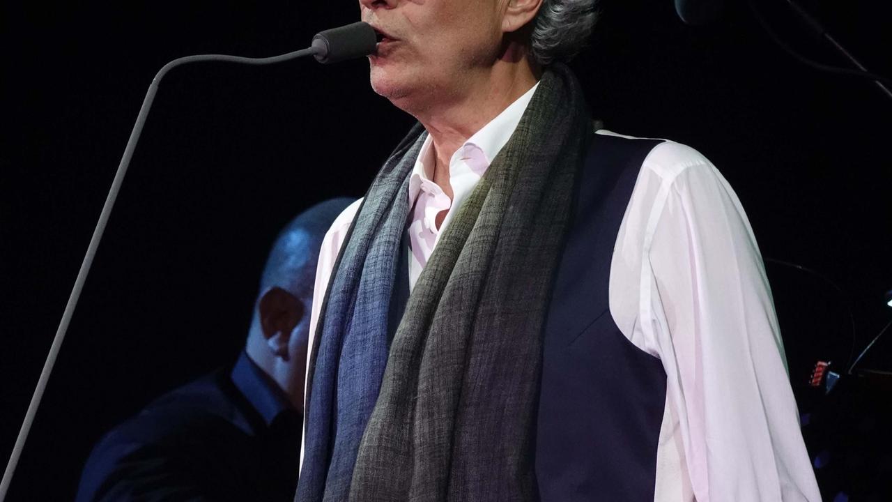 Andrea Bocelli: i ladri si sono introdotti nella sua villa in Versilia (Foto LaPresse)