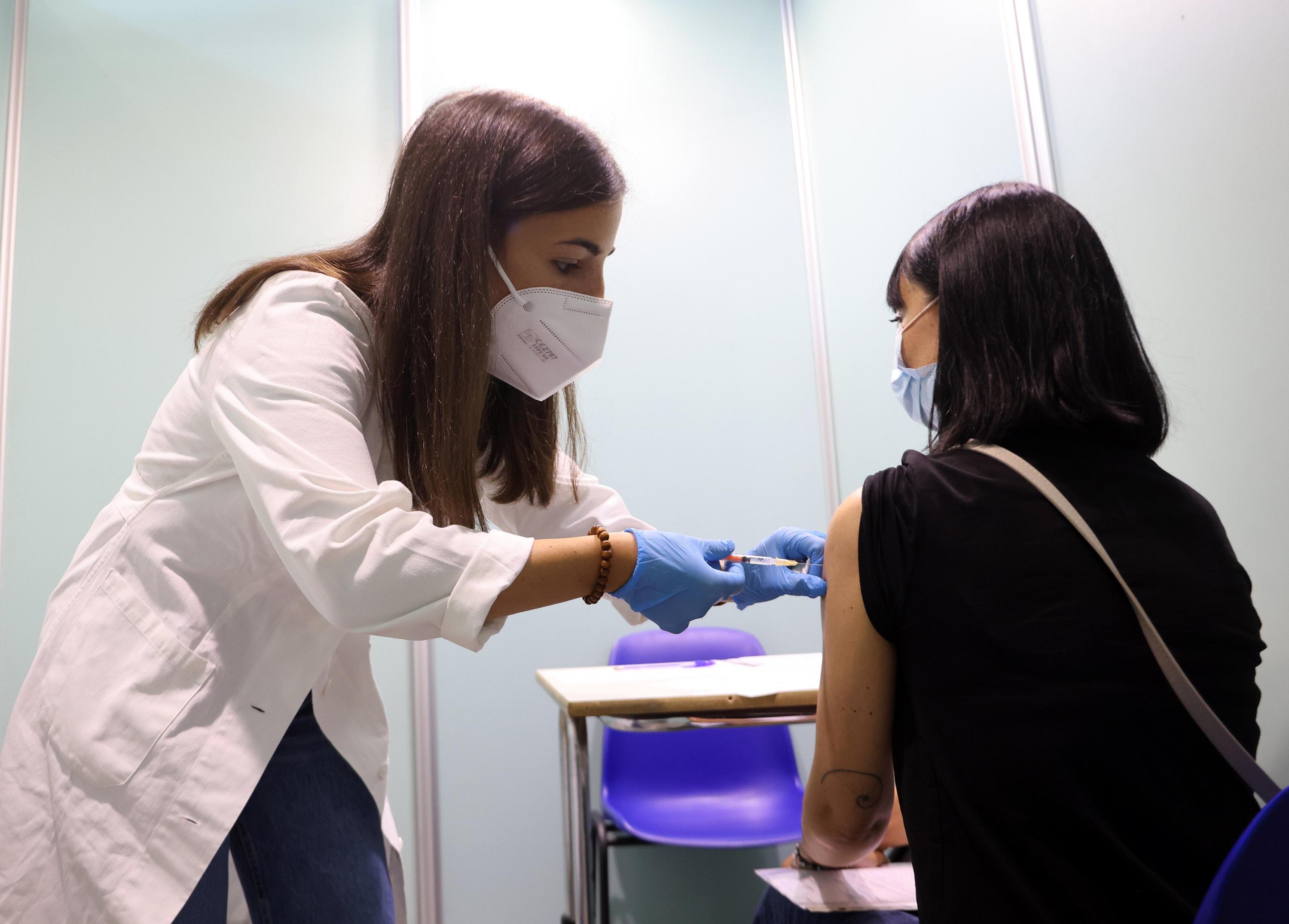 Due decessi, ma il covid nel Ferrarese registra una battuta d'arresto