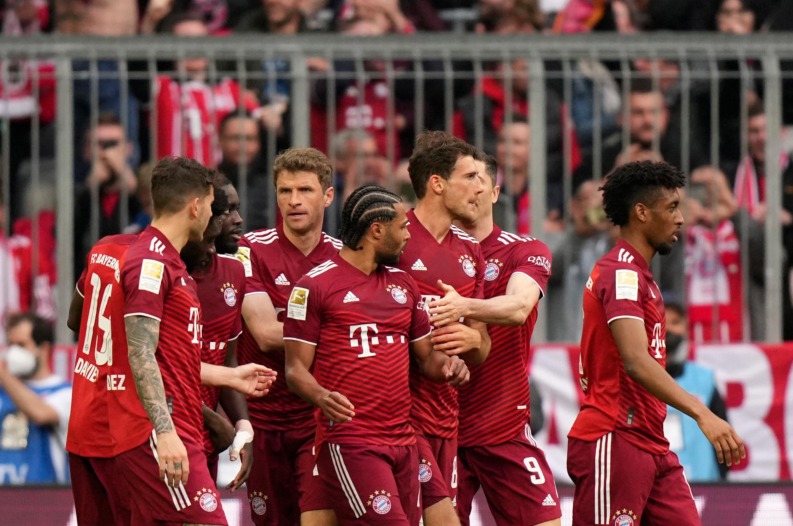 I calciatori del Bayern Monaco: dopo la sconfitta in campionato molti sono volati in vacanza a Ibiza