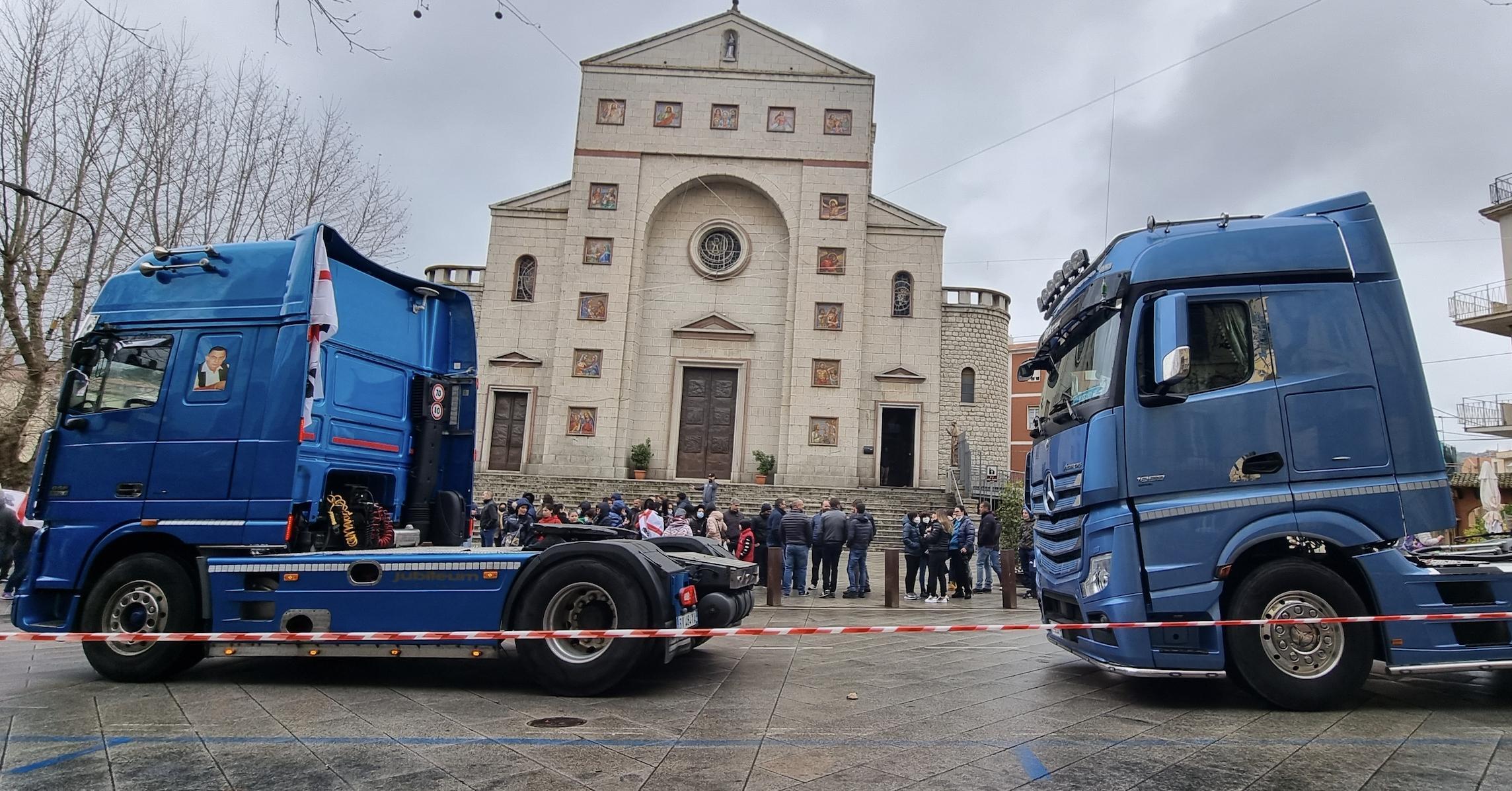 Riprende la lotta, autotrasportatori sardi verso un nuovo fermo 