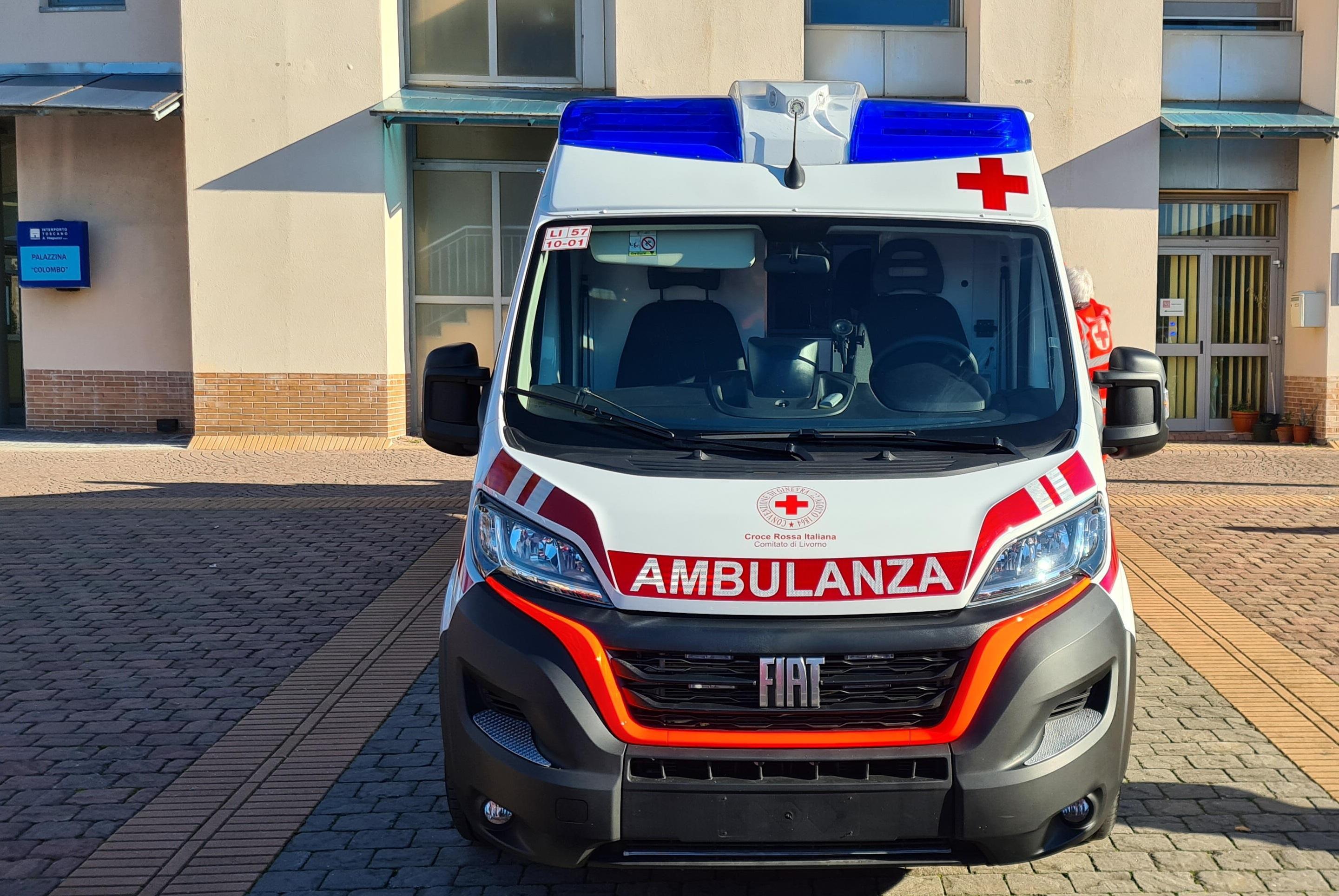 Un'ambulanza della Croce rossa