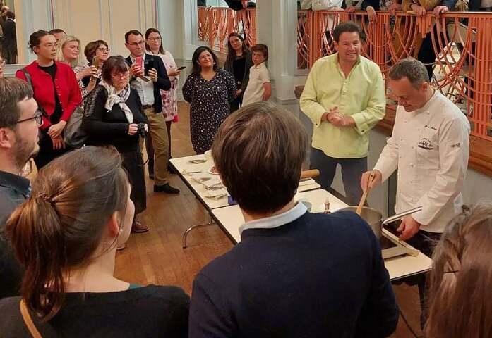 L'iniziativa. Serata di lirica e alta cucina: Modena trionfa ad Angers 