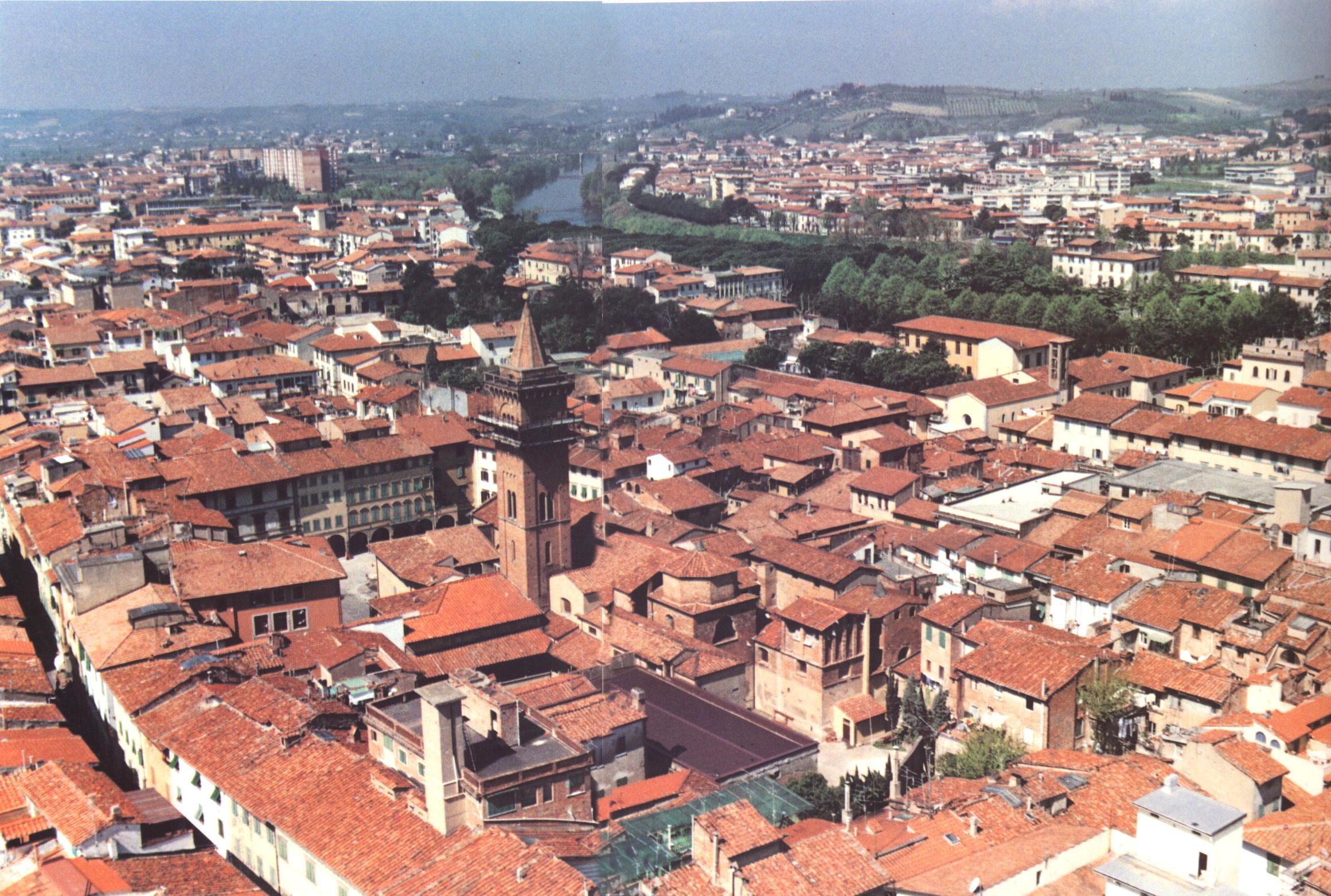 Una veduta dall’alto del centro storico di Empoli