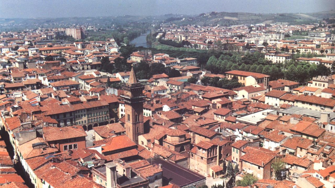 Una veduta dall’alto del centro storico di Empoli
