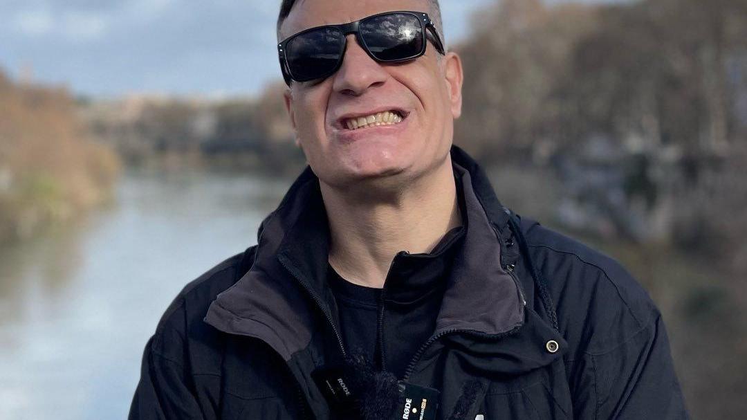 Simone Cicalone, 49 anni: è stato ospite a TirrenOn e ha raccontato la sua esperienza nel mondo del web e dei social