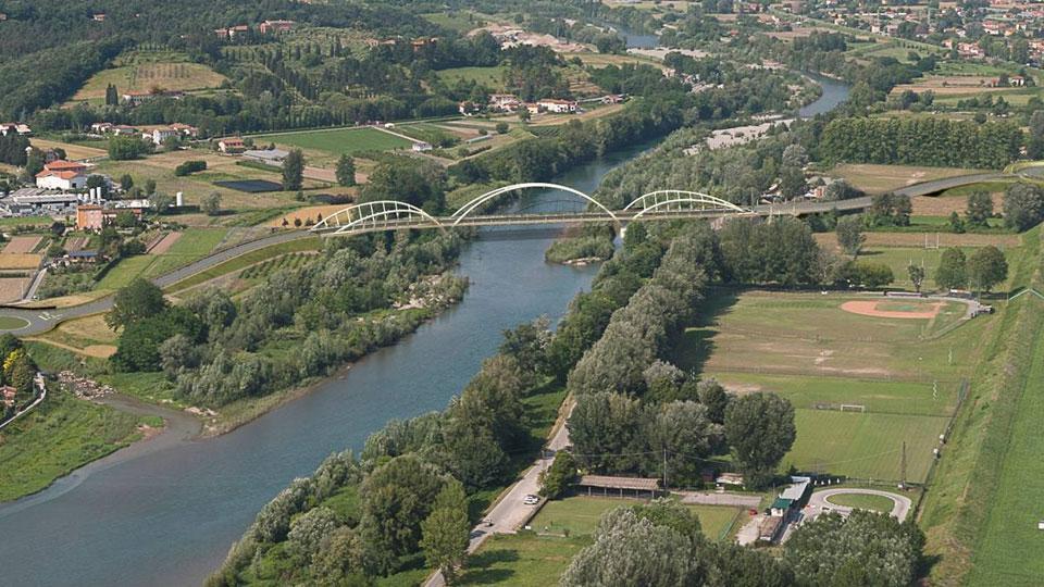 Rendering del nuovo ponte sul Serchio