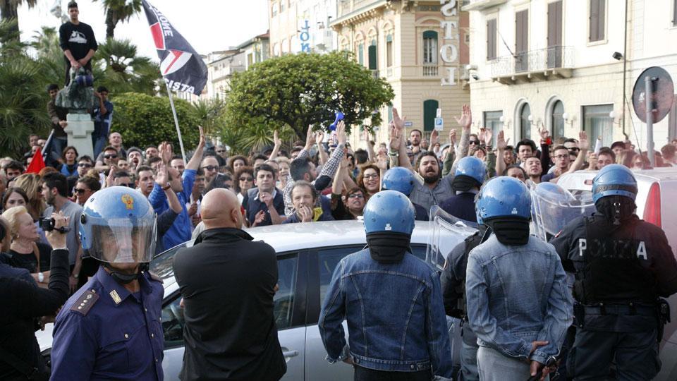 Le contestazioni a Matteo Salvini del 21 maggio 2015