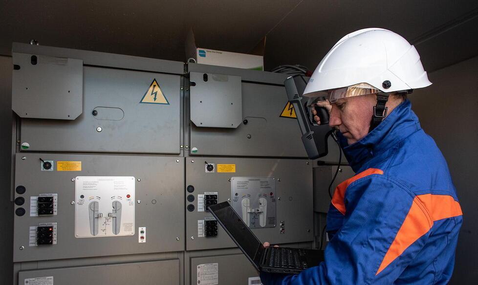 Marina di Carrara, lavori a cabina Enel, domani venerdì 6 dalle 13 interruzione di energia. Ecco dove