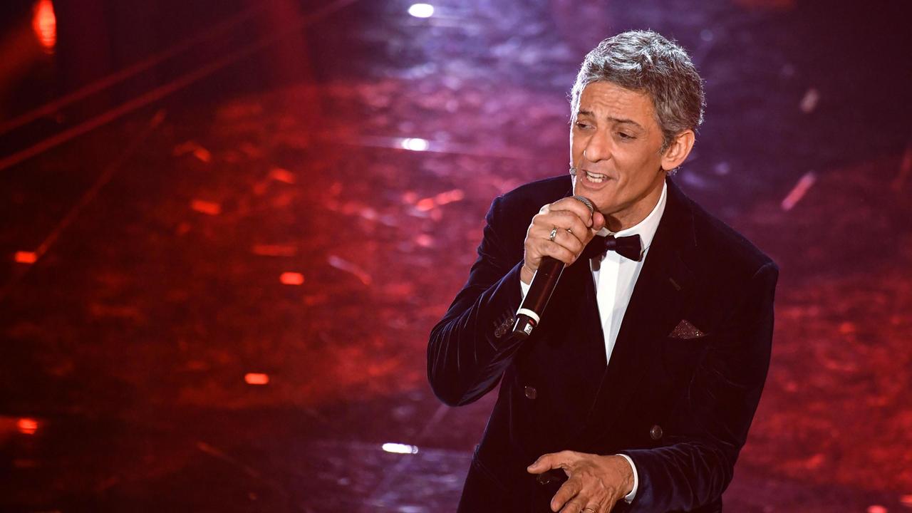 A Ferrara arriva Fiorello: lo showman il 23 giugno in piazza Trento Trieste