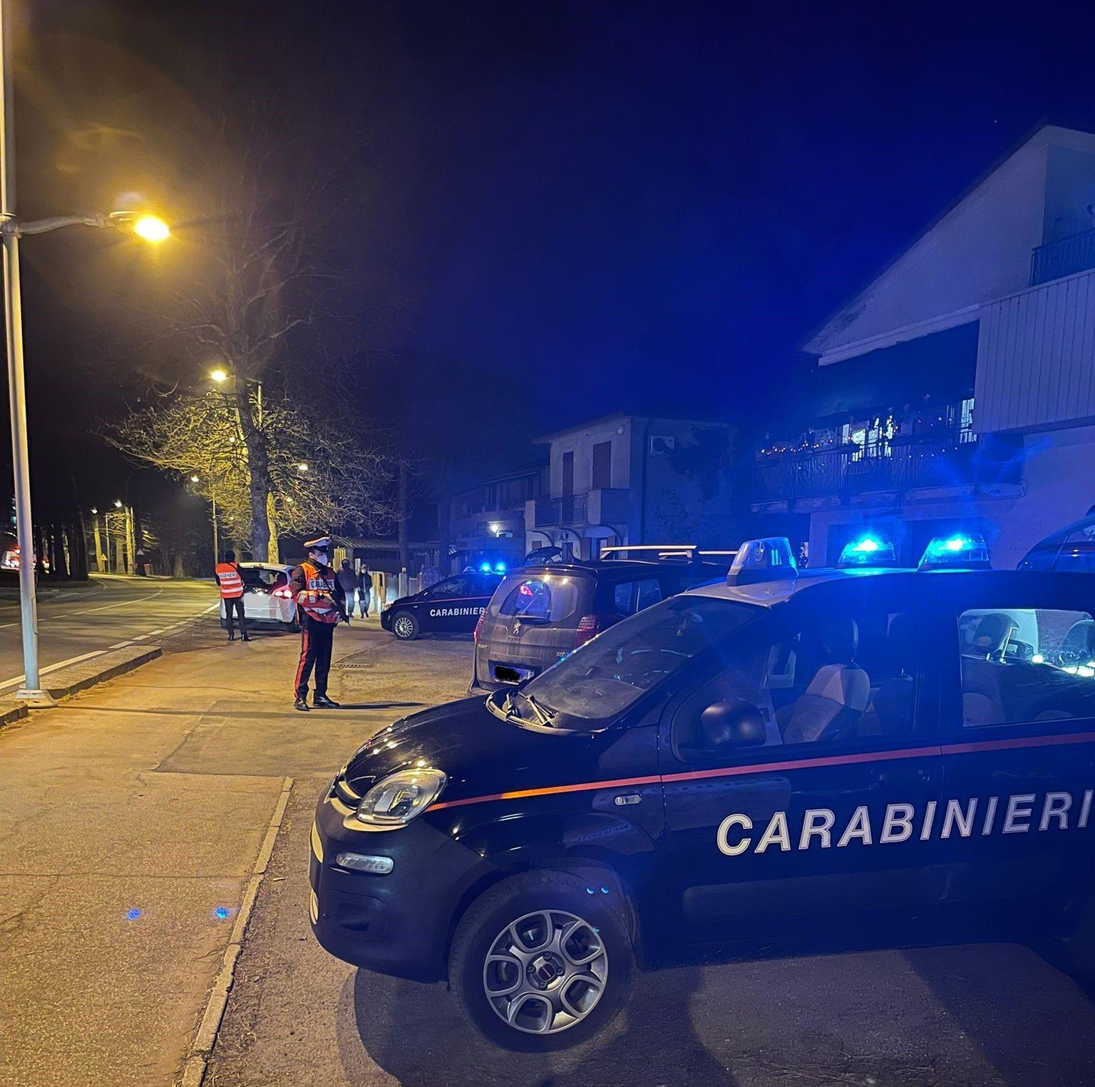 Ariano Ferrarese. Danneggia il bar e picchia titolare, clienti e carabinieri: arrestato