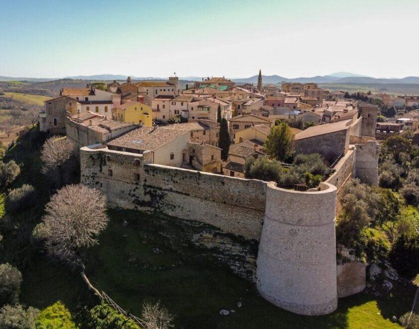 Una veduta di Magliano in Toscana