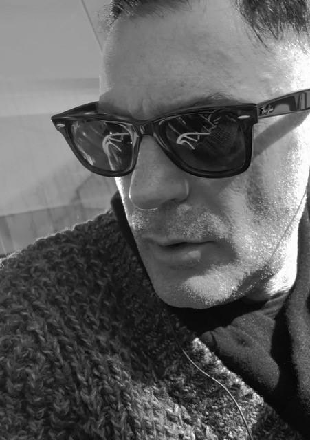 Le "Poesie Imperfette" di Massimiliano Antonucci alla Feltrinelli