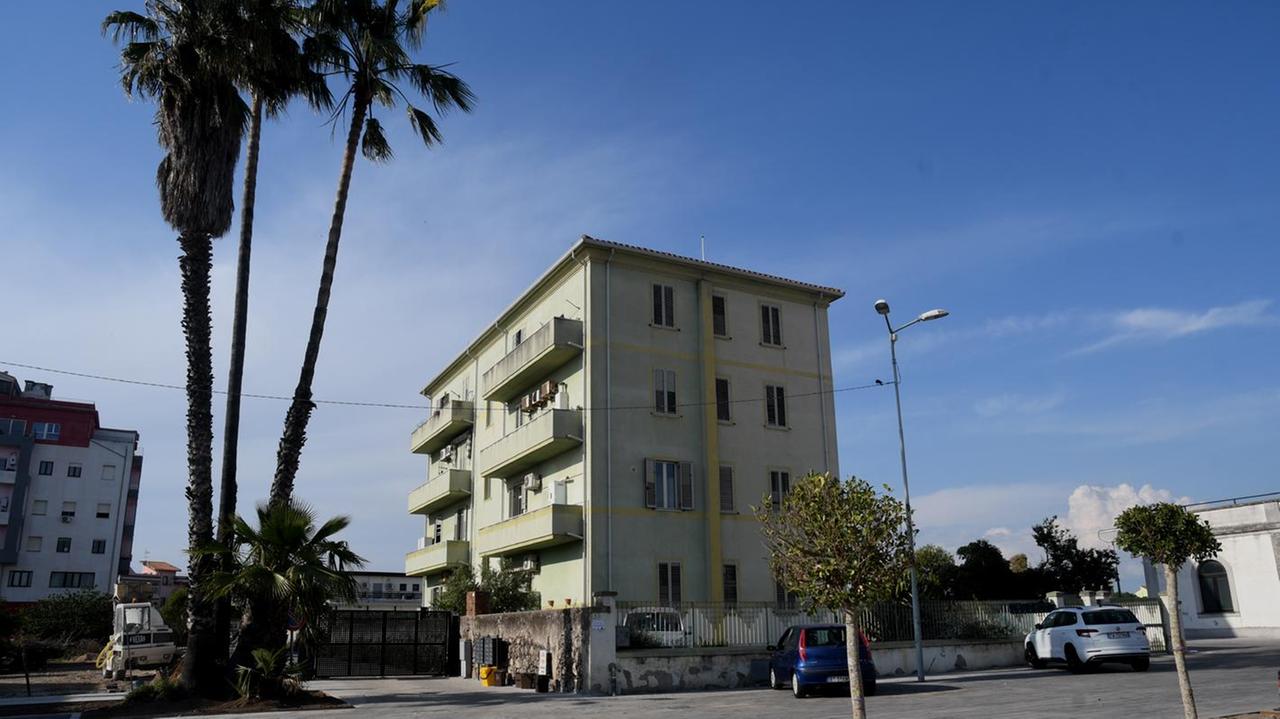 A Oristano 15 case senza acqua, Abbanoa: «Il condominio non paga da 16 anni»
