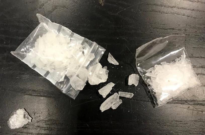 Cristalli di Shaboo: la potentissima droga che prende sempre più piede in Toscana