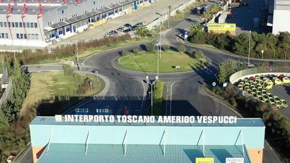Una veduta dell’interporto Vespucci di Livorno dall’alto