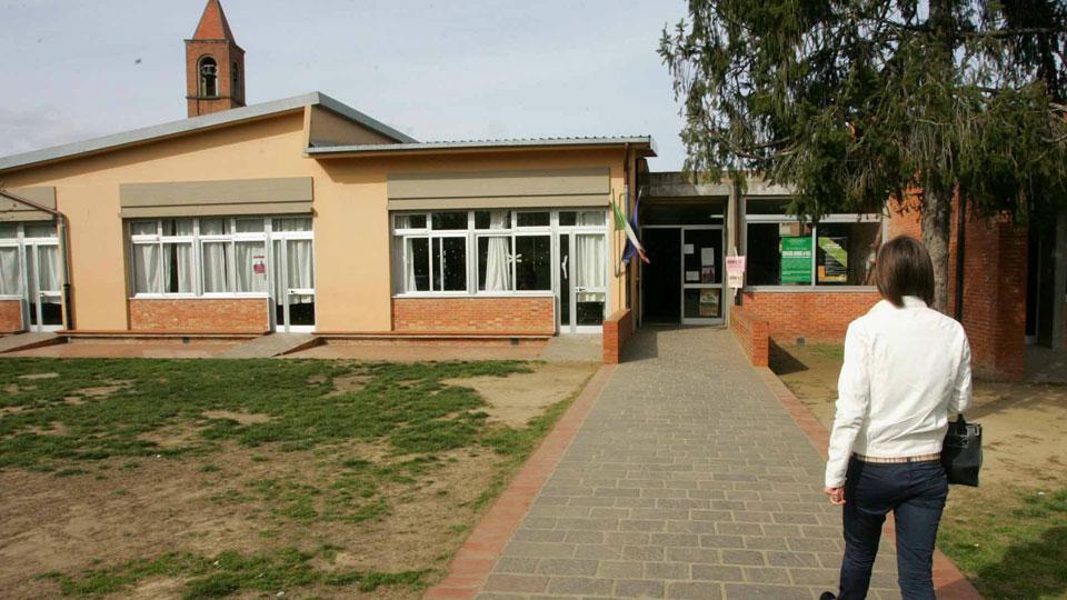 Empoli, crollano le nascite e chiudono le scuole: in 20 anni quasi duecento figli in meno