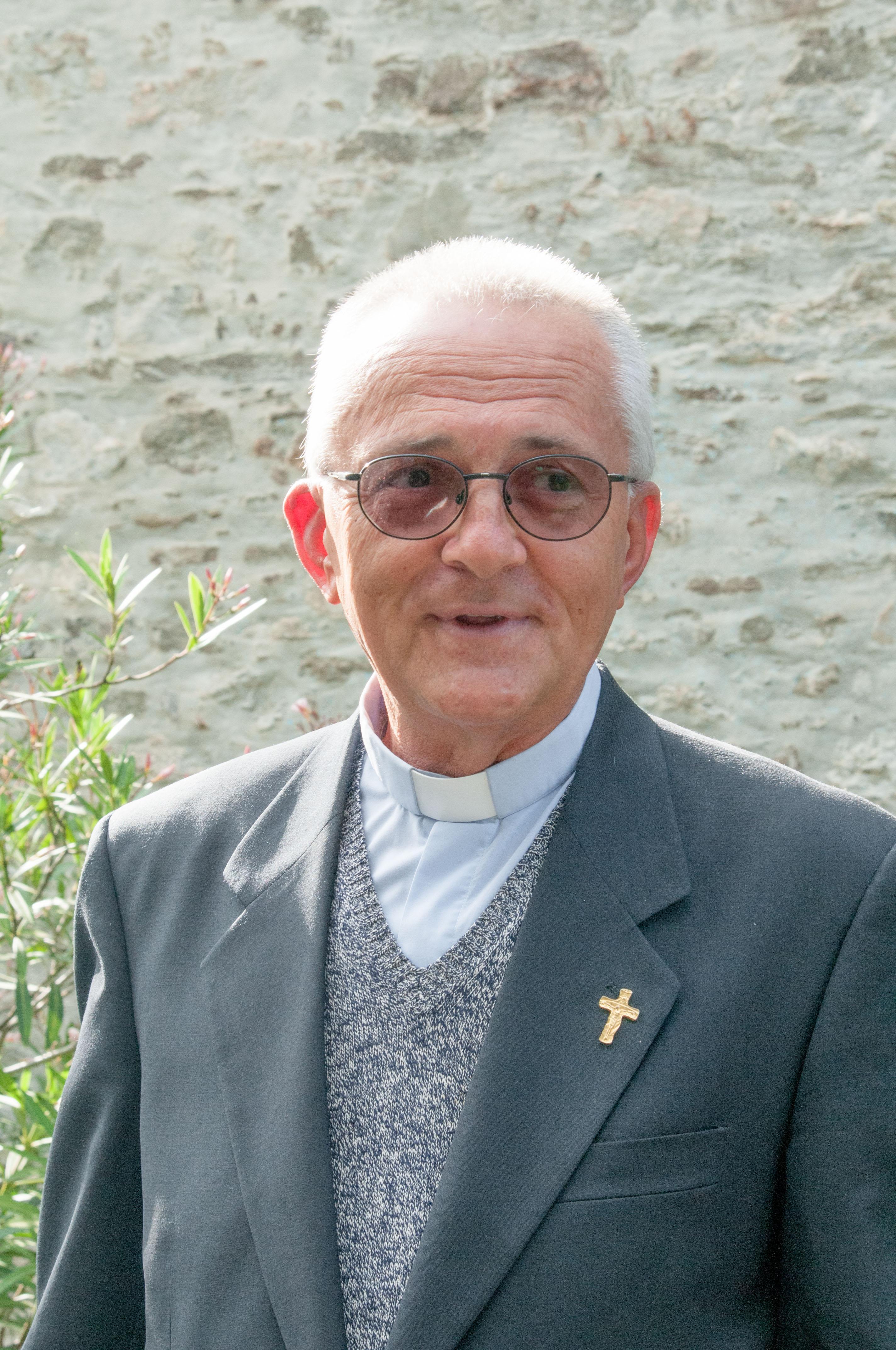 Ventasso, è morto don Danilo Gherpelli