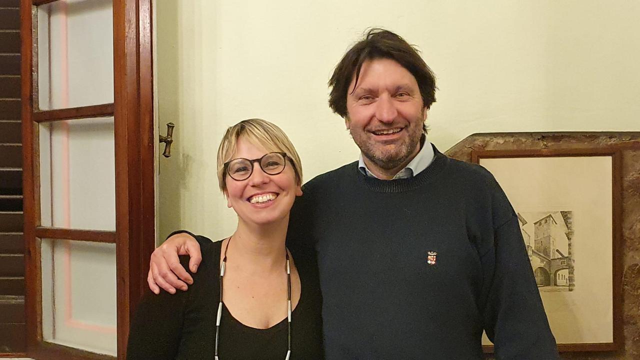 Donatella Turri e don Simone Giuli