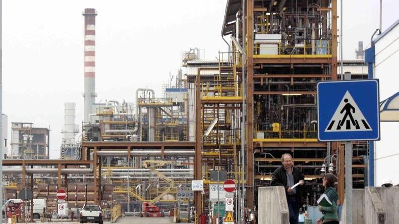 Ferrara, l'appello di Basell: «Intervenga il governo per salvaguardare la chimica in Italia»