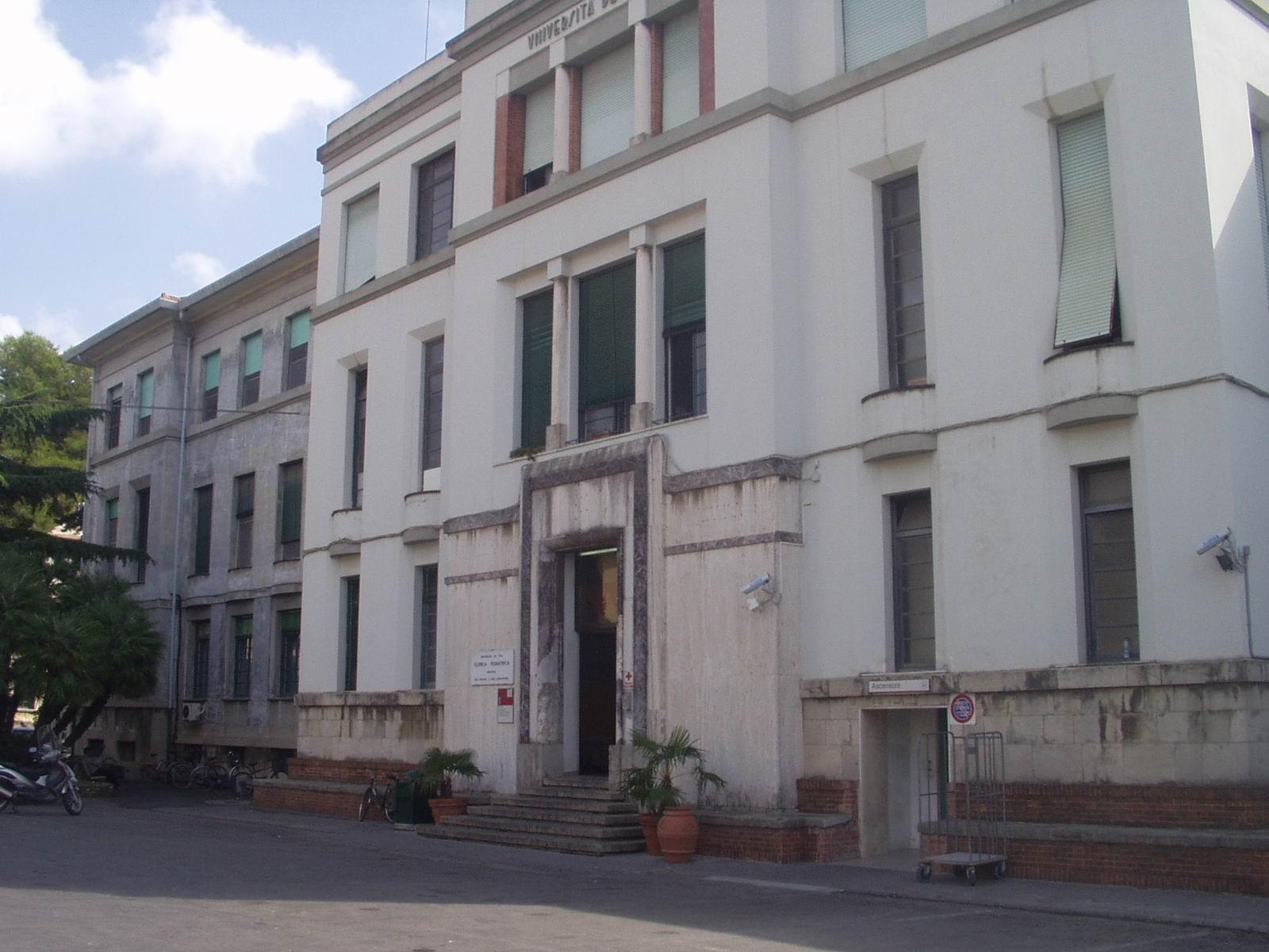 L’ingresso di pediatria al Santa Chiara
