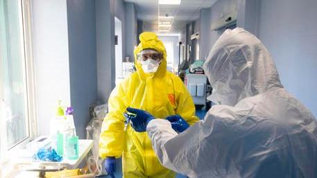 Coronavirus, 82 nuovi positivi e un solo ricovero nel Ferrarese