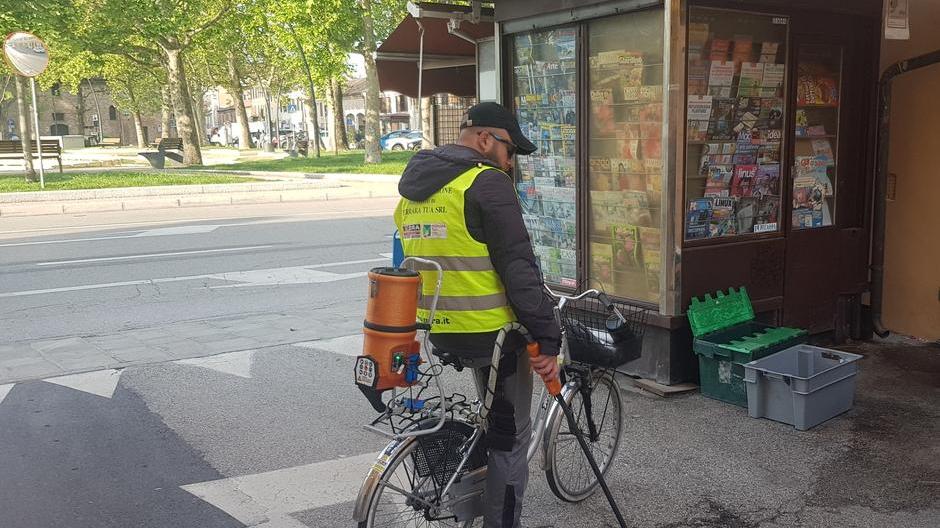 Invasione zanzare, si corre ai ripari in città: partita la campagna di disinfestazione