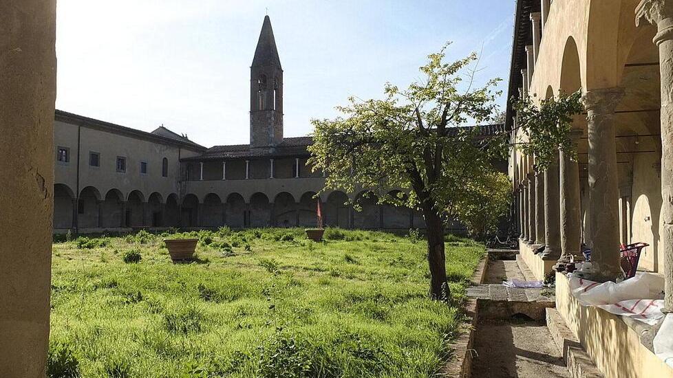 L’interno dell’ex convento di Santa Croce in Fossabanda