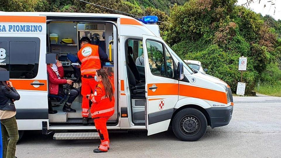 Follia alla partita dei ragazzini: prima i cazzotti tra mamme piombinesi e livornesi sugli spalti, adesso le denunce 