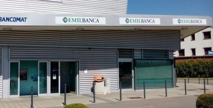 Ancora un furto in filiale: colpo notturno all'Emil Banca di Bagnolo