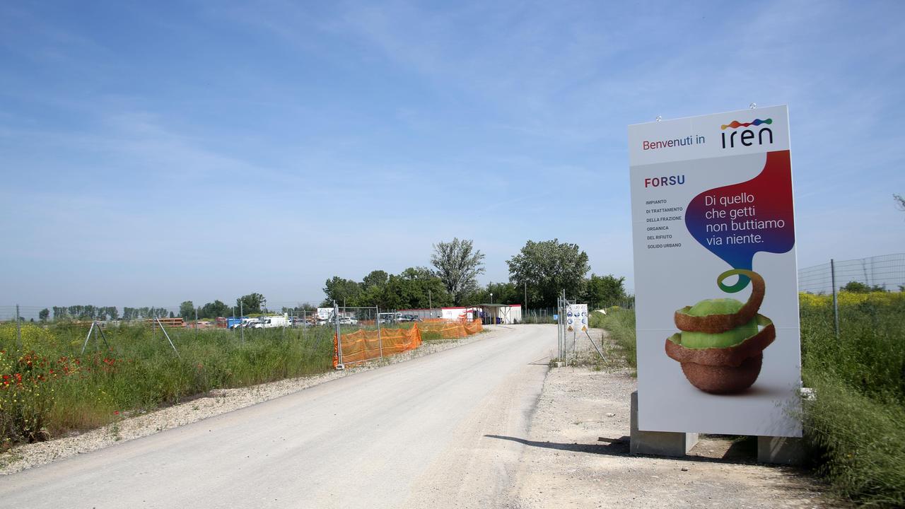 Reggio Emilia, infortunio nel cantiere Iren: ferito un operaio di 24 anni