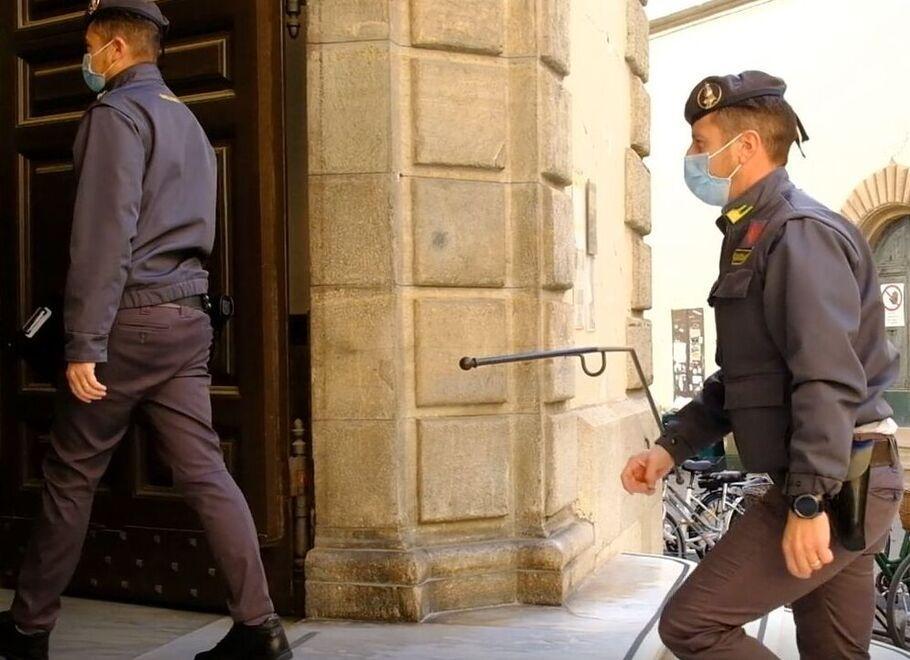 Finanzieri in azione (Foto d’archivio)
