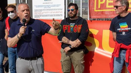 Il petrolchimico senza cracking. Eni, risposte solo al ministero e Fabbri replica ai sindacati: sono politicizzati